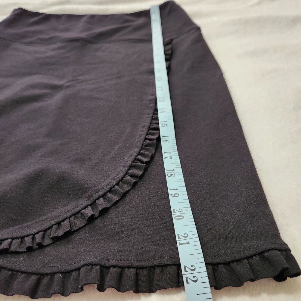 Athena Marie Womens Skirt Size Medium Black Stretch Ruffle Details Front.  New - Picture 4 of 11